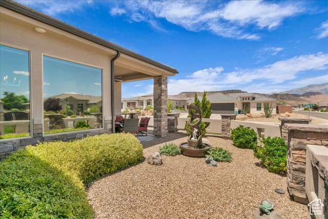 Photo 13 for MLS #2085508 at 1865 N Park Grove Dr