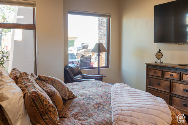 Photo 38 for MLS #2085548 at 2090 N Tuweap Dr #15