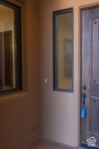 Photo 3 for MLS #2085548 at 2090 N Tuweap Dr #15