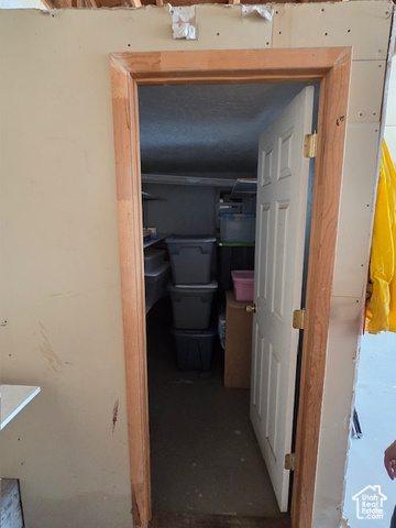 Photo 31 for MLS #2085550 at 157 E 100 North