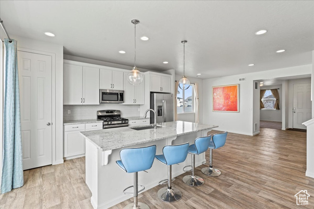 6405 N APPALOOSA DR, Stansbury Park UT 84074
