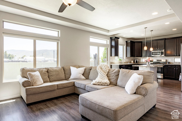 Photo 7 for MLS #2085600 at 375 W Meadow Walk Dr