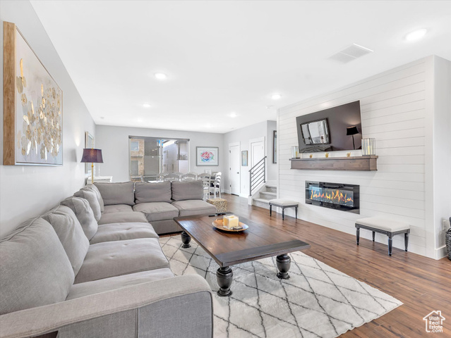 Photo 14 for MLS #2085674 at 1374 Gambel Oak Way
