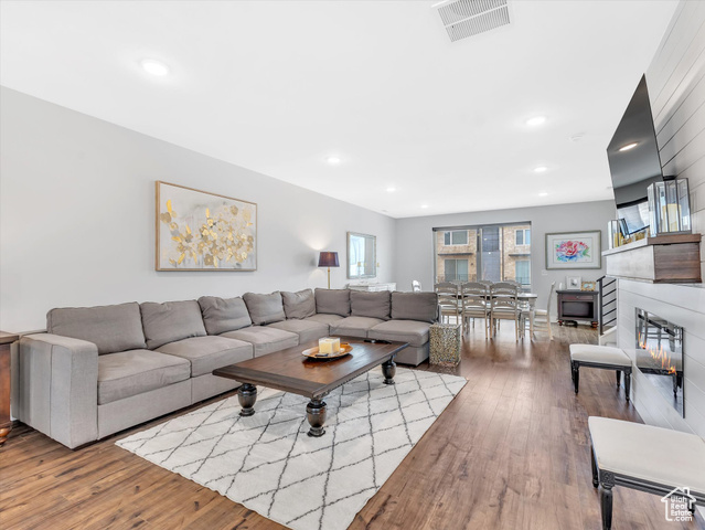 Photo 6 for MLS #2085674 at 1374 Gambel Oak Way