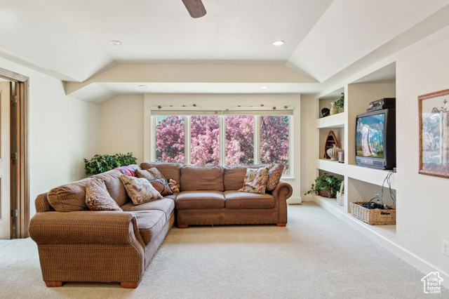 Photo 30 for MLS #2085691 at 57 W Oberland Ct