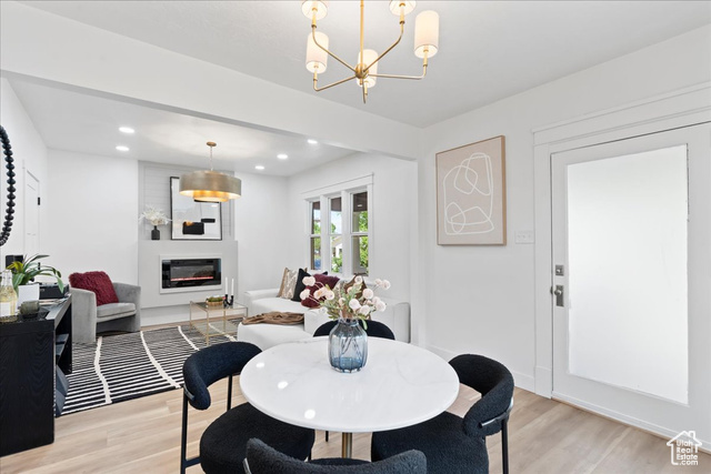 Photo 8 for MLS #2085699 at 328 E Hampton Ave