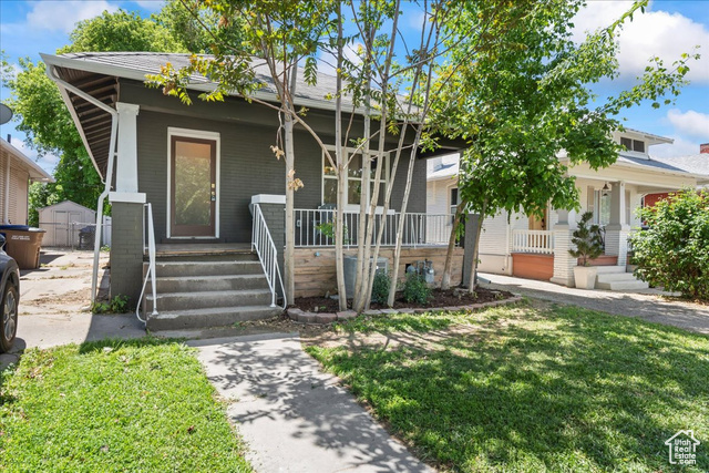 Photo 29 for MLS #2085699 at 328 E Hampton Ave