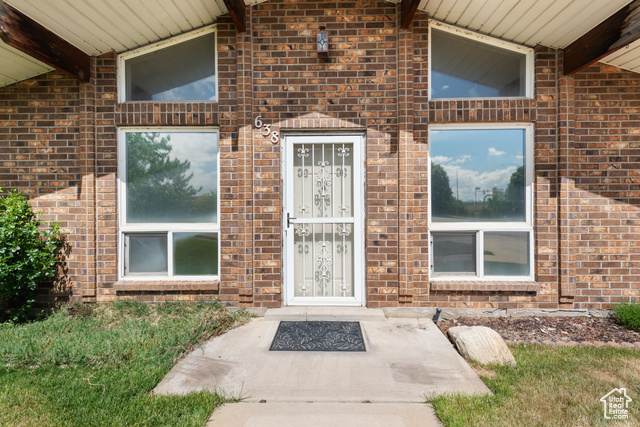 Photo 4 for MLS #2085752 at 638 N 800 West