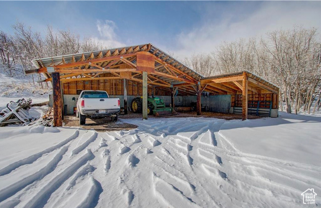 Photo 43 for MLS #2085786 at 8819 Highfield Rd #61