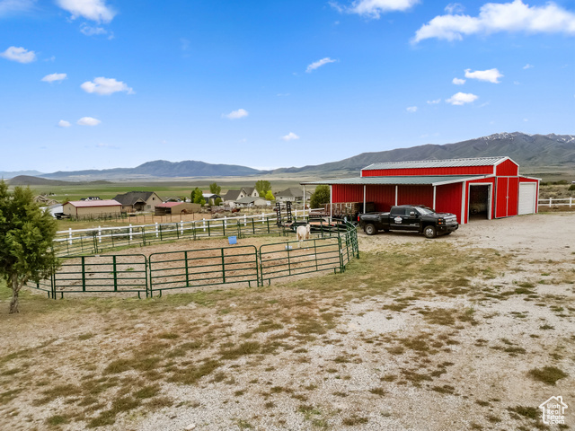 Photo 38 for MLS #2085787 at 2521 W Ridgeline Rd