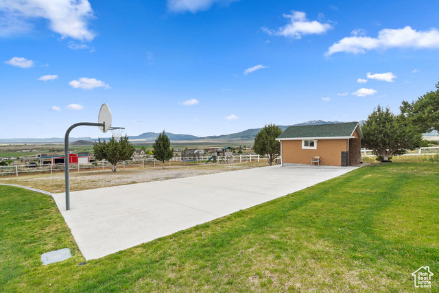 Photo 36 for MLS #2085787 at 2521 W Ridgeline Rd