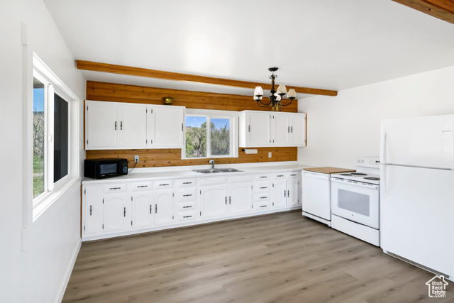 Photo 10 for MLS #2085795 at 1665 S Kennedy Dr