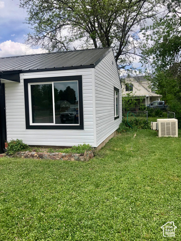 Photo 8 for MLS #2085873 at 267 S Melody