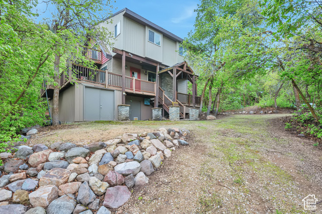 1511 OAK LN Midway, Utah The perfect FULLY FURNISHED family retreat, with an amazing lot covered in scrub oak. Great escape from the city, with many great amenities near by (restaurants, lakes, recreational opportunites, etc). Near world class fishing, boating, spectacular golf, hiking/mountain biking trails are minutes away. Special features: Under ground water tank storage, outdoor paver patio with firepit, ample parking, low exterior maintenance, covered storage under cabin and deck. Water shares for year around use (not all cabins in the development have year around water usage). Furnace replaced in 2022. Agent is related to the owner.