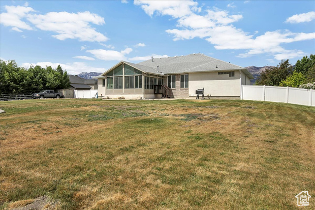 Photo 35 for MLS #2085936 at 356 N Wrathall Cir