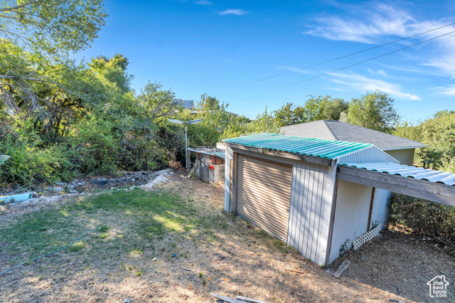 Photo 109 for MLS #2086016 at 861 N 1100 East