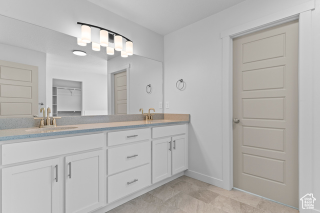 Photo 19 for MLS #2086023 at 2345 N Sunmore Way