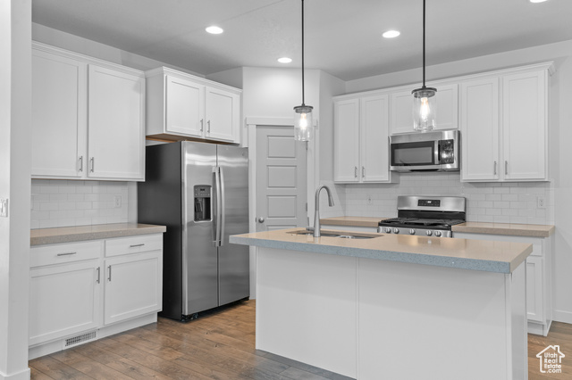 Photo 7 for MLS #2086023 at 2345 N Sunmore Way