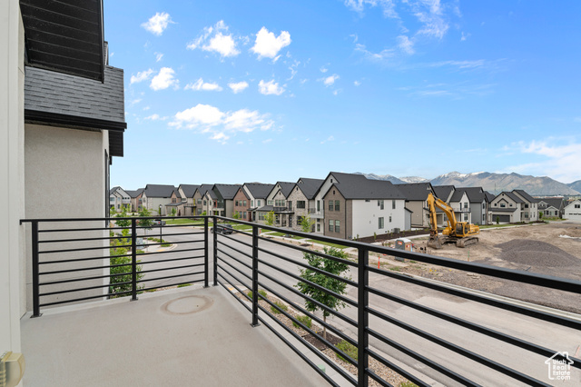 Photo 23 for MLS #2086023 at 2345 N Sunmore Way