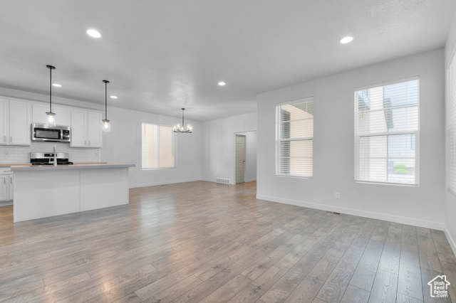 Photo 6 for MLS #2086023 at 2345 N Sunmore Way