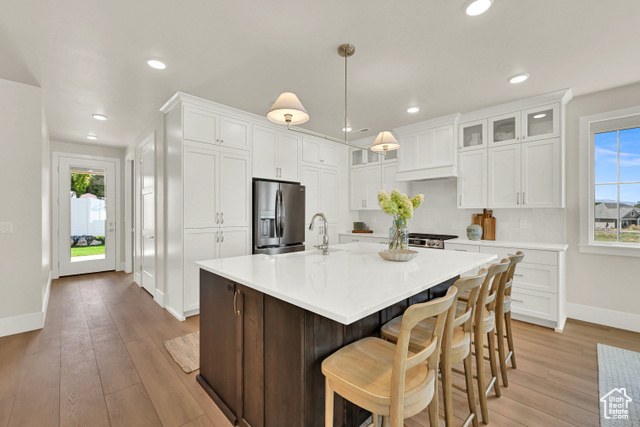 Photo 8 for MLS #2086042 at 76 E Springs Ln