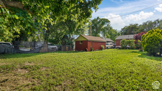 Photo 27 for MLS #2086069 at 1728 Childs Ave