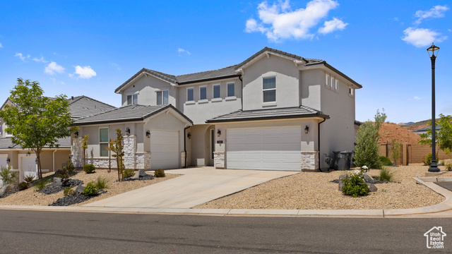 Photo 28 for MLS #2086078 at 1445 N Arena Roja Dr