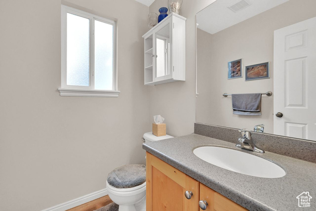 Photo 17 for MLS #2086080 at 1076 E Creekside