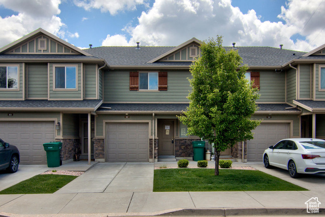 1852 E WHITETAIL DR #106, Layton UT 84040