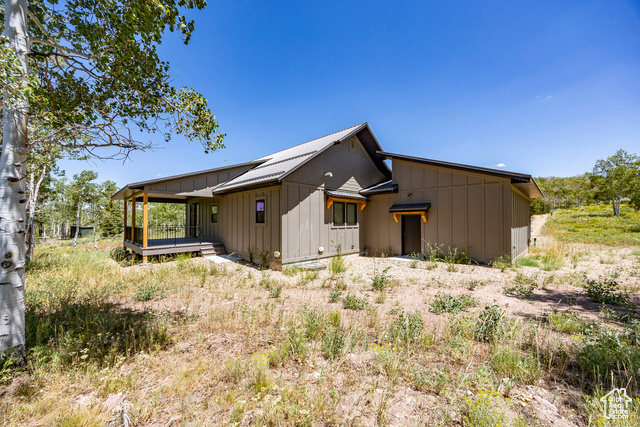 Photo 12 for MLS #2086093 at 3868 Aspen Cir
