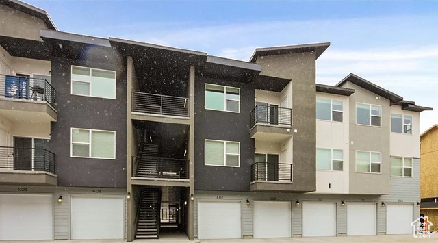 Photo 2 for MLS #2086109 at 473 W 40 South #H204