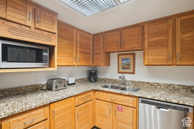 Photo 11 for MLS #2086161 at 1485 N Empire Ave #411