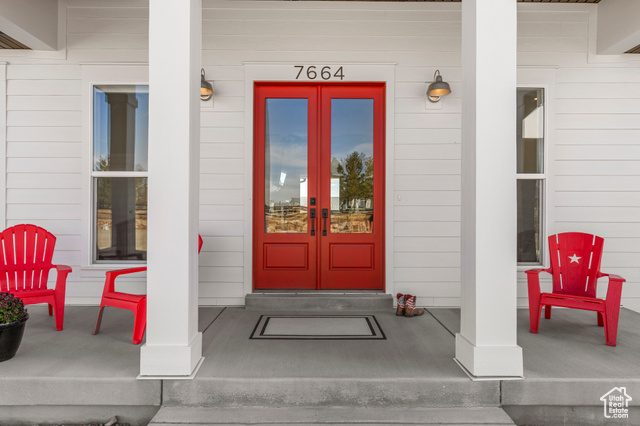Photo 4 for MLS #2086177 at 7664 Whileaway