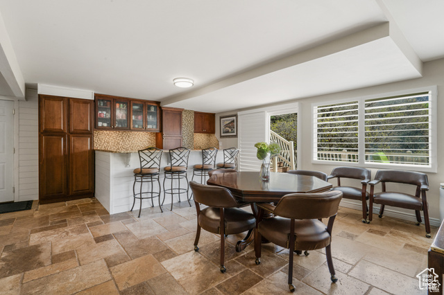 Photo 19 for MLS #2086189 at 15 Lone Hollow Dr