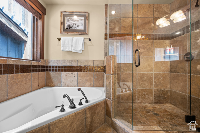 Photo 22 for MLS #2086200 at 1412 Empire Ave
