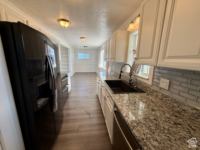 Photo 16 for MLS #2086251 at 468 S Pioneer Ave