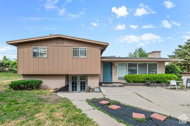 2011 W TODD WAY S Taylorsville, Utah Located just minutes from Salt Lake Community College, this updated home offers comfort, space, and unbeatable convenience. Step inside to discover tasteful updates including tile showers, updated flooring, and more to create a move in ready home that you can add your own touches to! The main living area features vaulted ceilings that add a sense of openness and style, while large windows bring in plenty of natural light. The walkout basement provides additional living space with easy access to the outdoors-perfect for entertaining or relaxing. Out back, you'll find a generously sized and fully fenced backyard with room to garden, play, or gather, along with a rare 4-car detached garage that's ideal for storage, hobbies, or extra parking. With thoughtful updates, great layout, and a prime location near schools, parks, and shopping, this Taylorsville gem is waiting for you to call it home.
