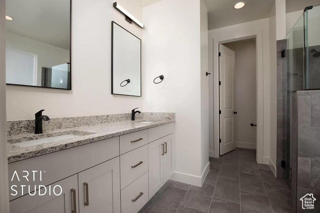 Photo 13 for MLS #2086313 at 4883 N 10 East