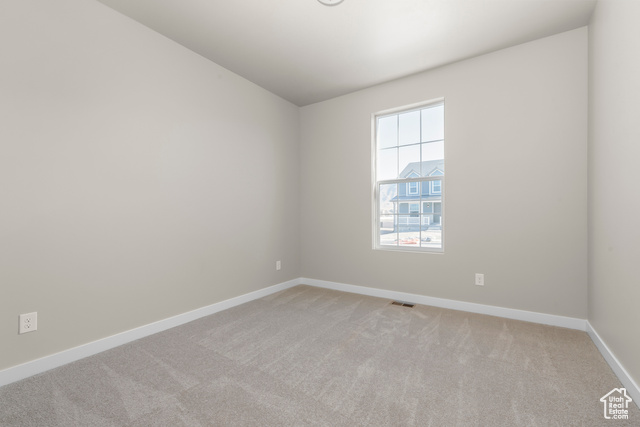 Photo 8 for MLS #2086323 at 5667 N Parkview Dr