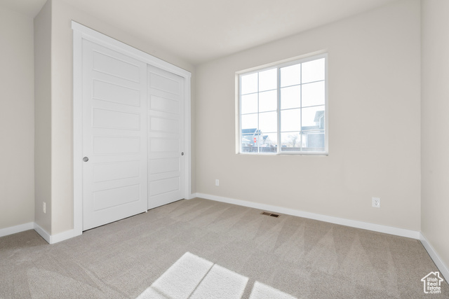 Photo 6 for MLS #2086323 at 5667 N Parkview Dr