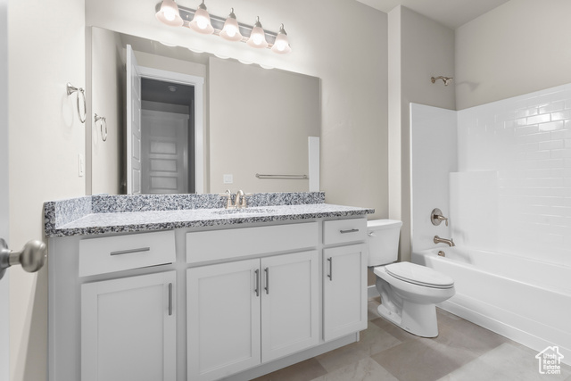 Photo 5 for MLS #2086323 at 5667 N Parkview Dr