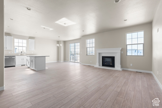 Photo 15 for MLS #2086323 at 5667 N Parkview Dr