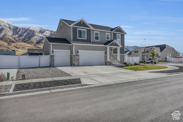 8496 N TIFFANY LN, Lake Point UT 84074