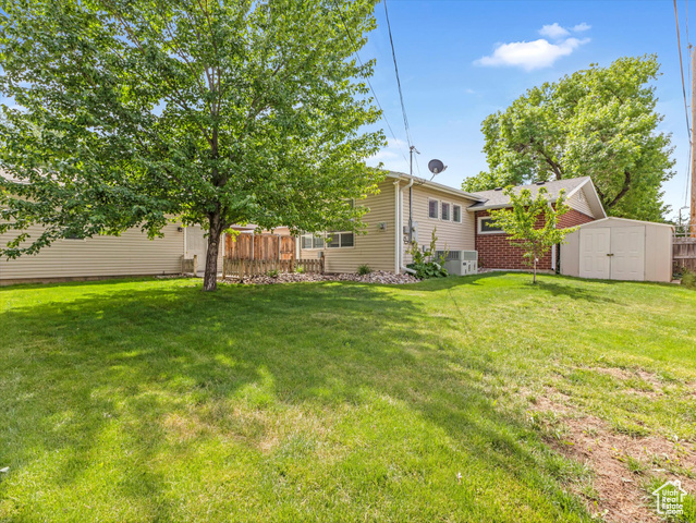 Photo 30 for MLS #2086346 at 1429 E Sumac Way