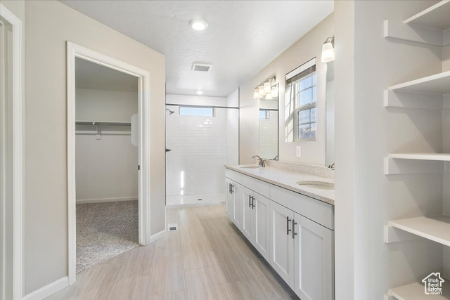 Photo 9 for MLS #2086352 at 268 N Broadway Dr #1028