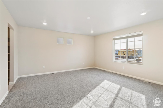 Photo 7 for MLS #2086352 at 268 N Broadway Dr #1028