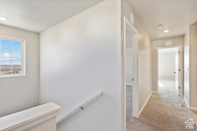 Photo 9 for MLS #2086361 at 262 N Broadway Dr #1029