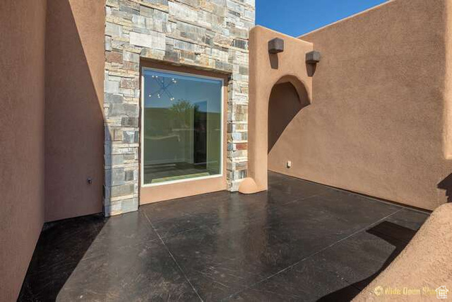 Photo 5 for MLS #2086365 at 3208 S Sand Stone Dr