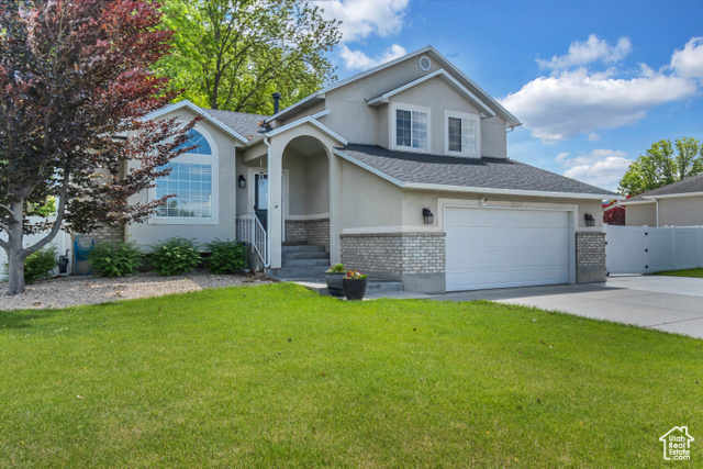 2057 W MARBLEWOOD DR, Riverton UT 84065