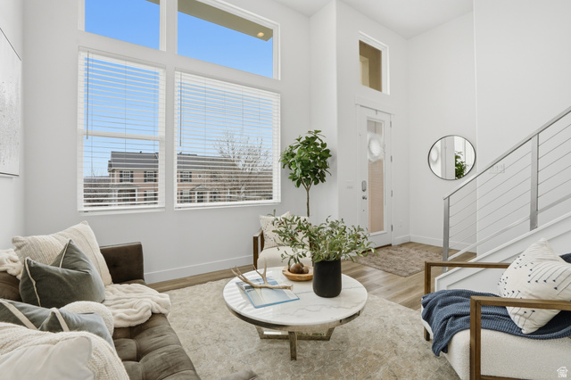 4584 W Daybreak Rim Way
                     MLS #2086387